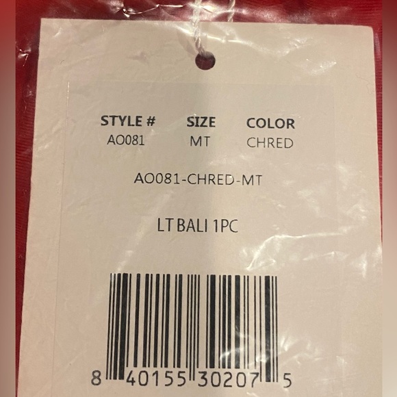 NWT Andie  Bali One Piece Swimsuit Deep V Neck Removable Cups ST/MT Cherry Red - Picture 11 of 13